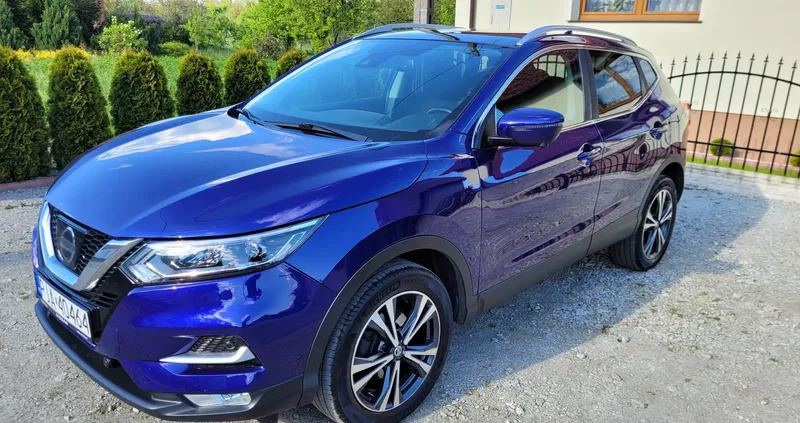 wielkopolskie Nissan Qashqai cena 77900 przebieg: 104000, rok produkcji 2018 z Jarocin